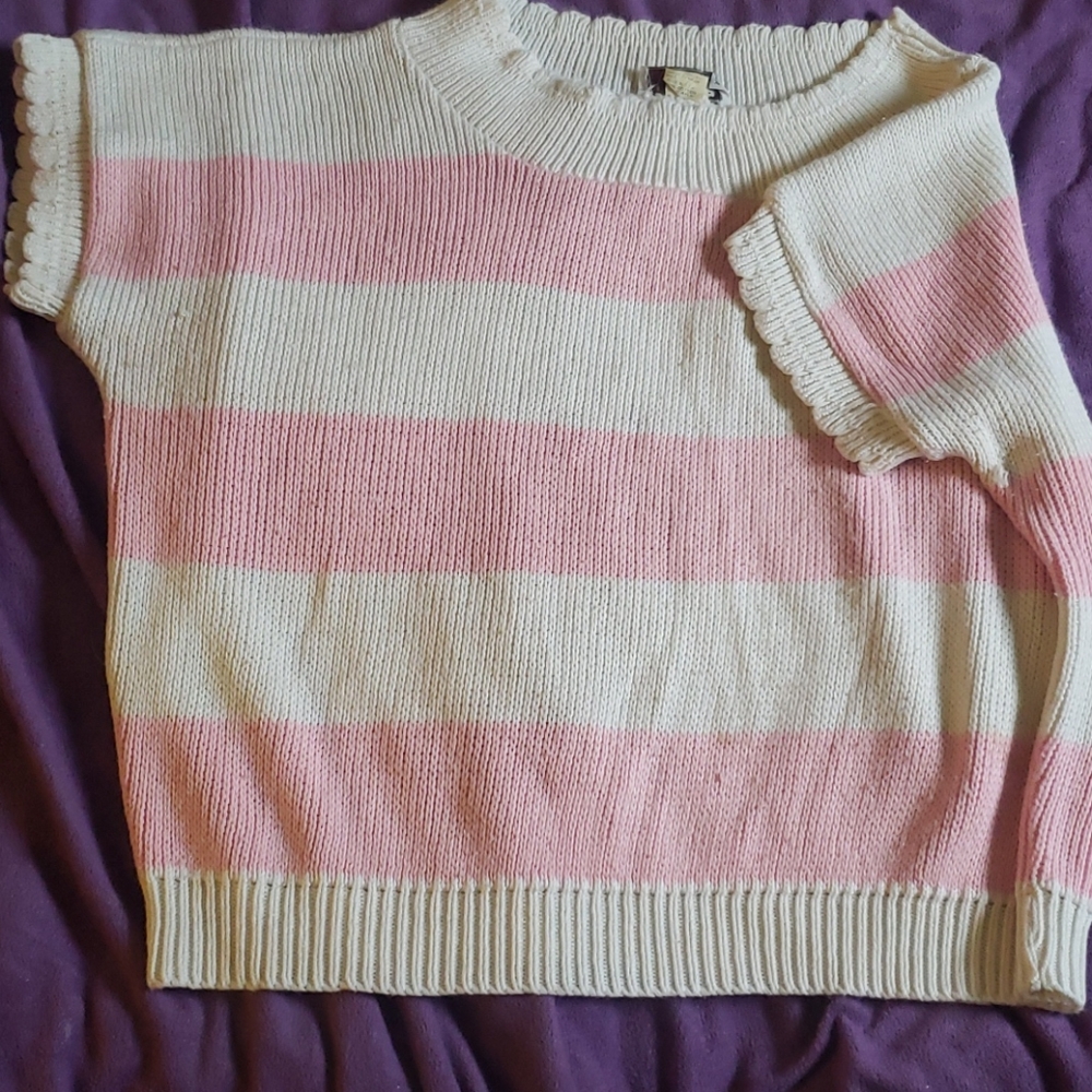 Vintage  pink and white short sleeve sweater